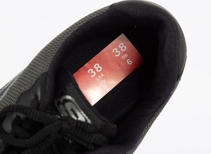 کتانی زنانه Skechers