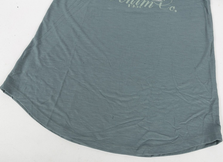 تیشرت زنانه طرحدار C & A