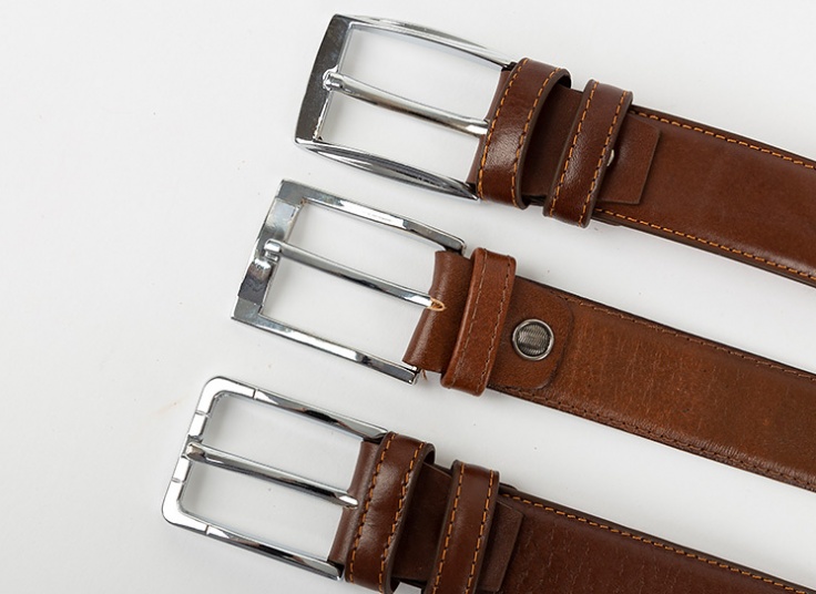 کمربند سگگ دار چرم طبیعی