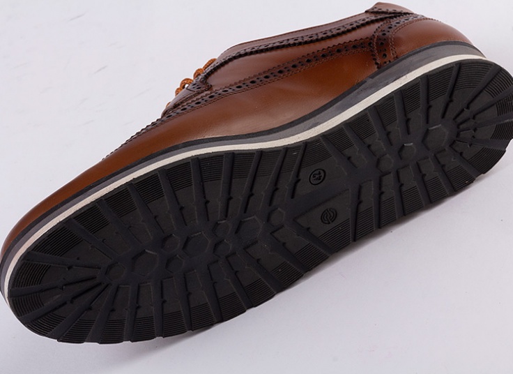 کفش مردانه چرم طبیعی مدل هشت ترک