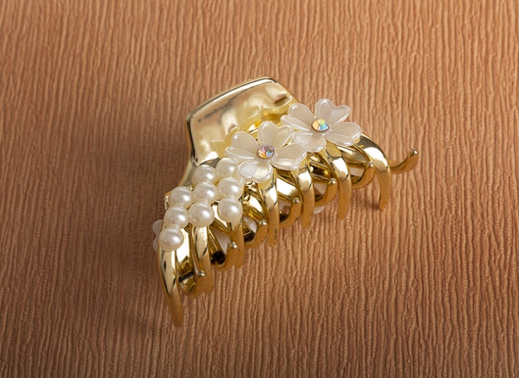 کلیپس مرواریدی golden