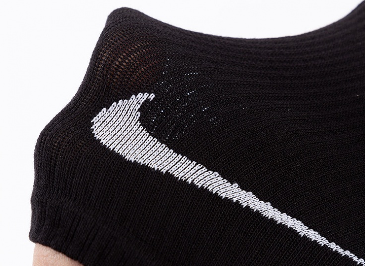 ساق پا ورزشی طرح Nike