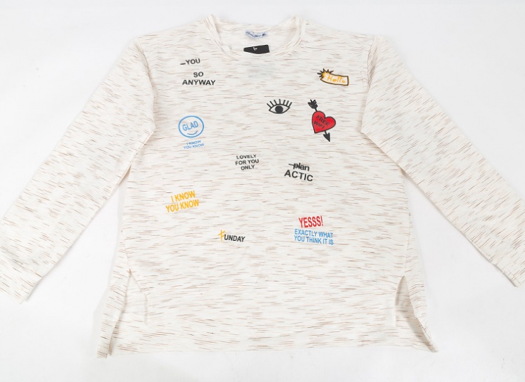 بلوز زنانه چاپ استیکر