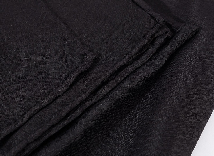 روسری مشکی طرحدار