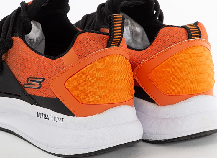 کتانی مردانه بندی Skechers