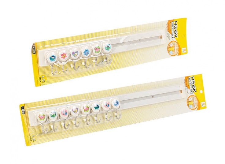 آویز طرح عروسکی