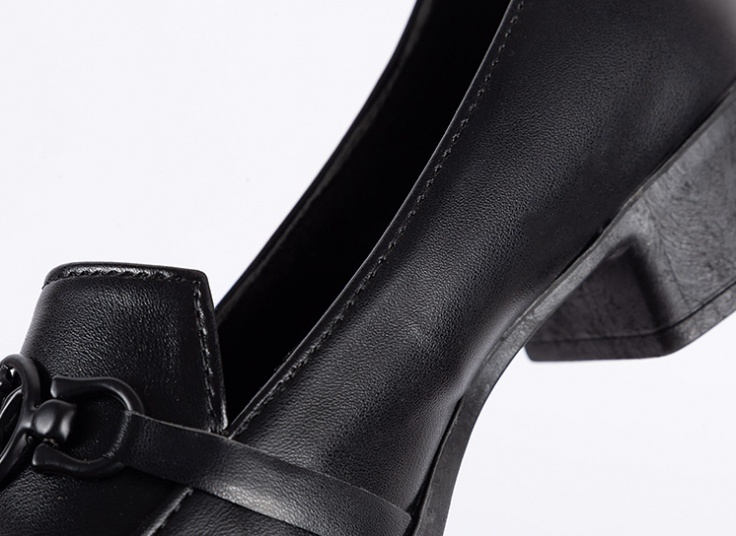 کفش پاشنه دار زنانه