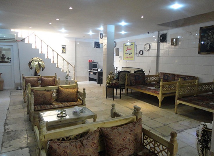 دیزی و سرویس قلیان سفره خانه شبستان