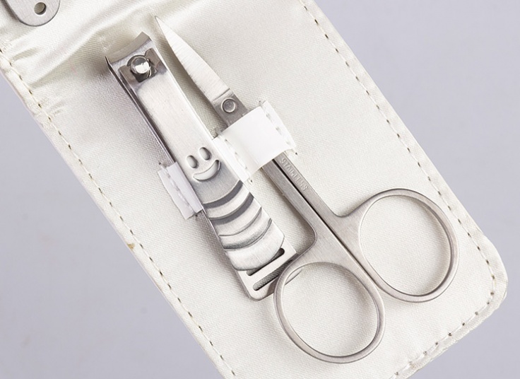 ست مانیکور کیفی