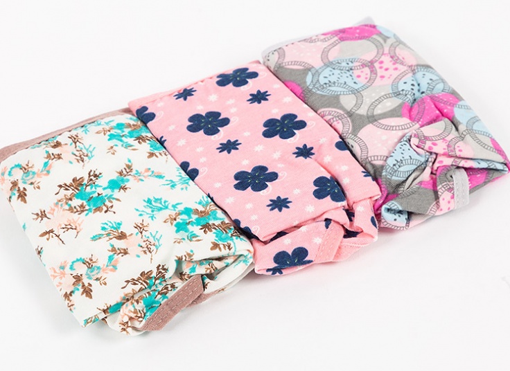 لباس زیر ella