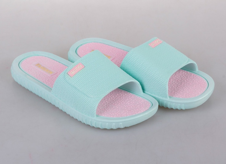 دمپایی زنانه Gucci