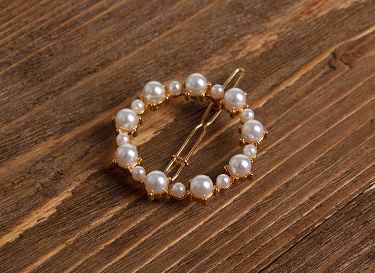 گیره مو مرواریدی