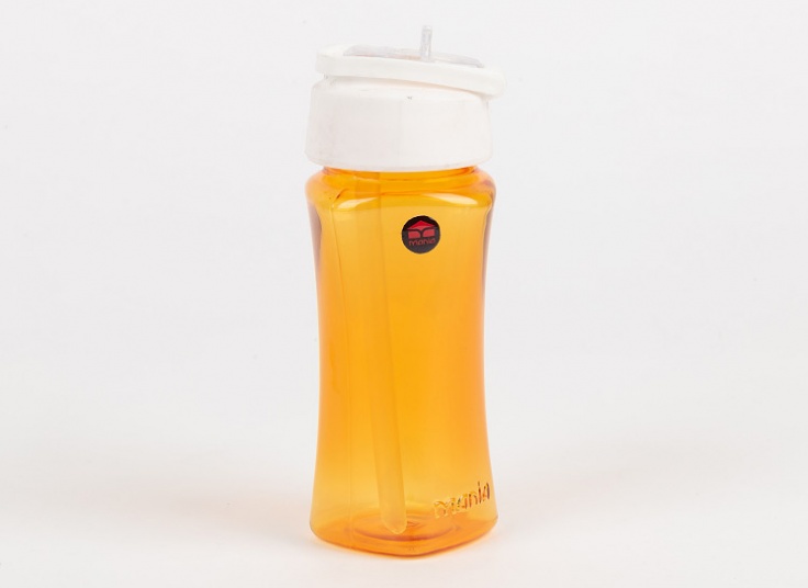 قمقمه نی دار ورزشی