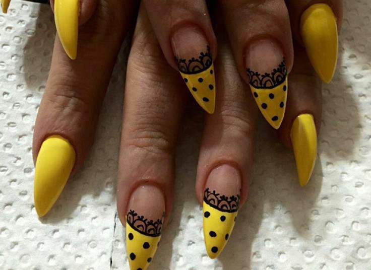 خدمات ناخن سالن زهره