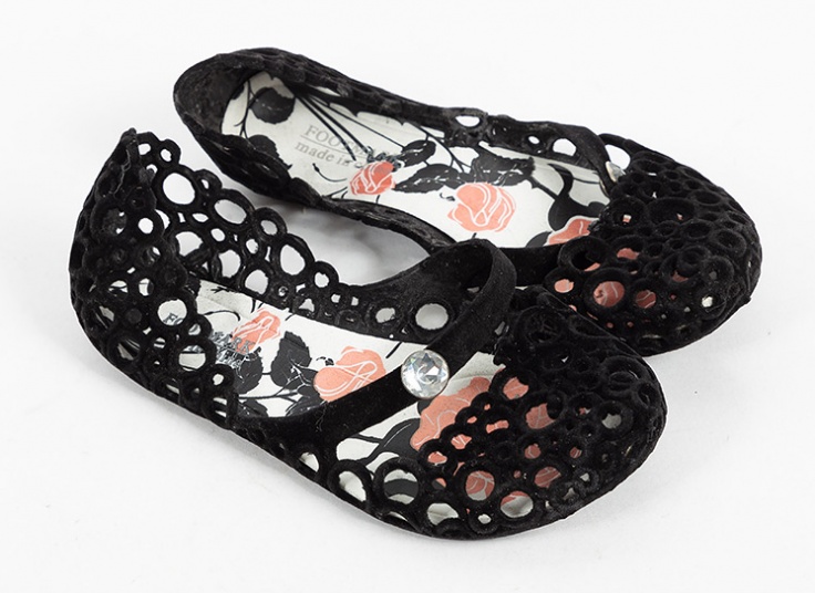 کفش دخترانه روفرشی مخملی