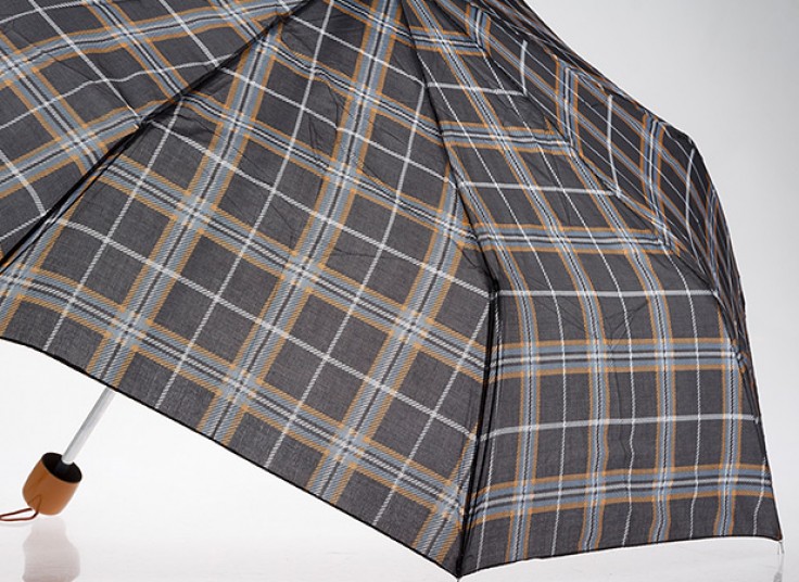 چتر طرح دار