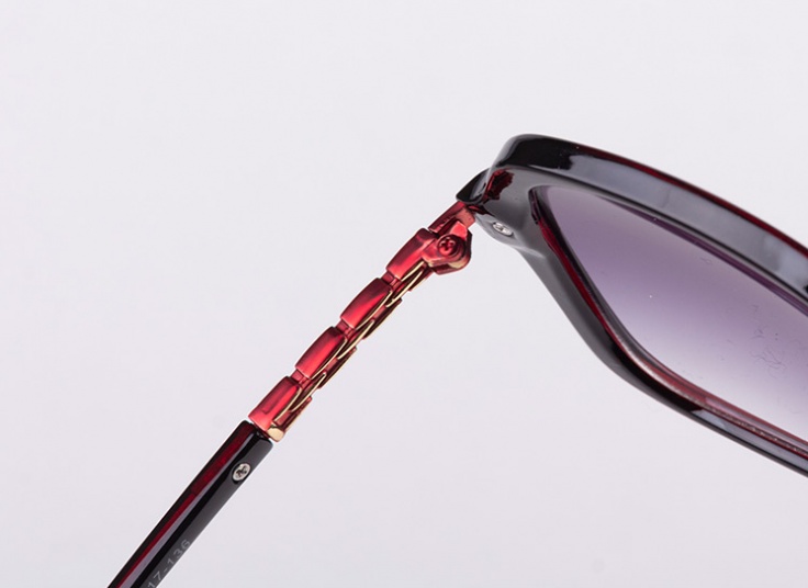 عینک آفتابی زنانه طرح Chanel