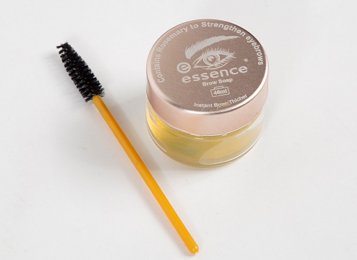 صابون ابرو essence