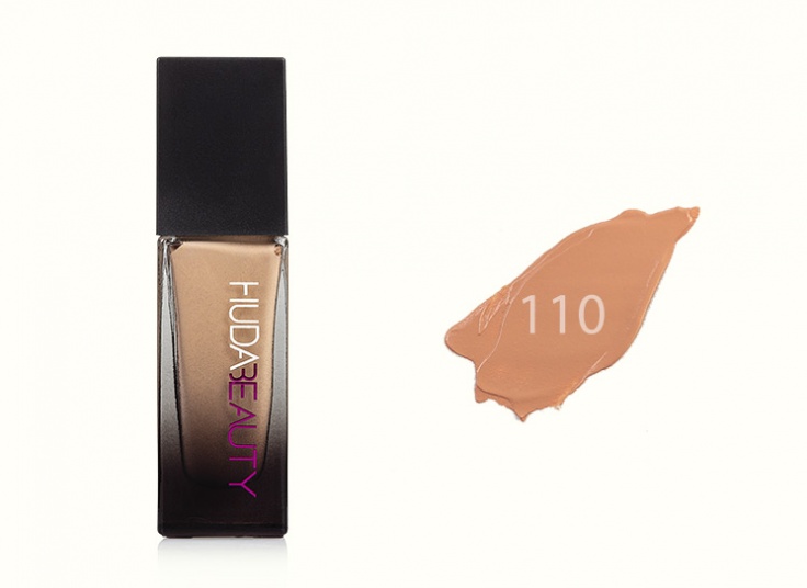 کرم پودر Huda Beauty