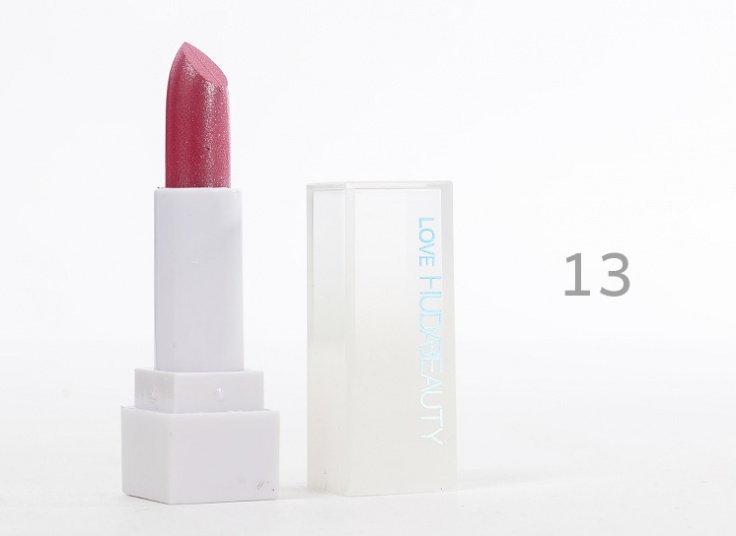 رژ لب شاین طرح Huda Beauty