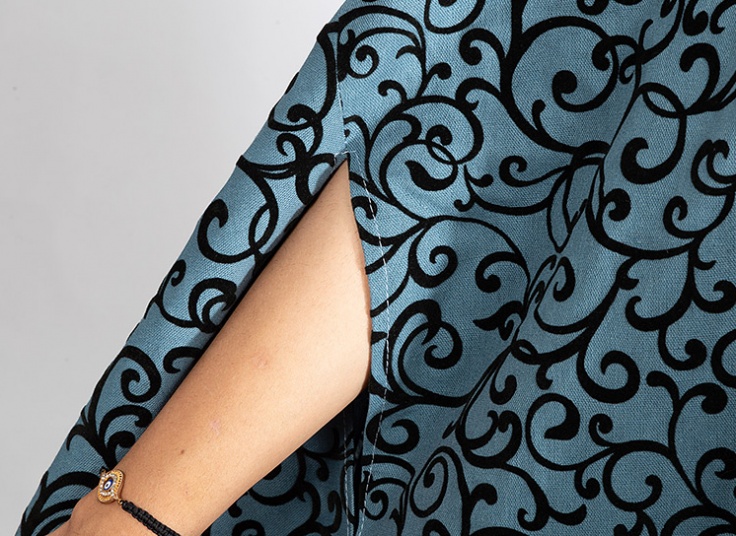 مانتو خفاشی چاپ فلوک