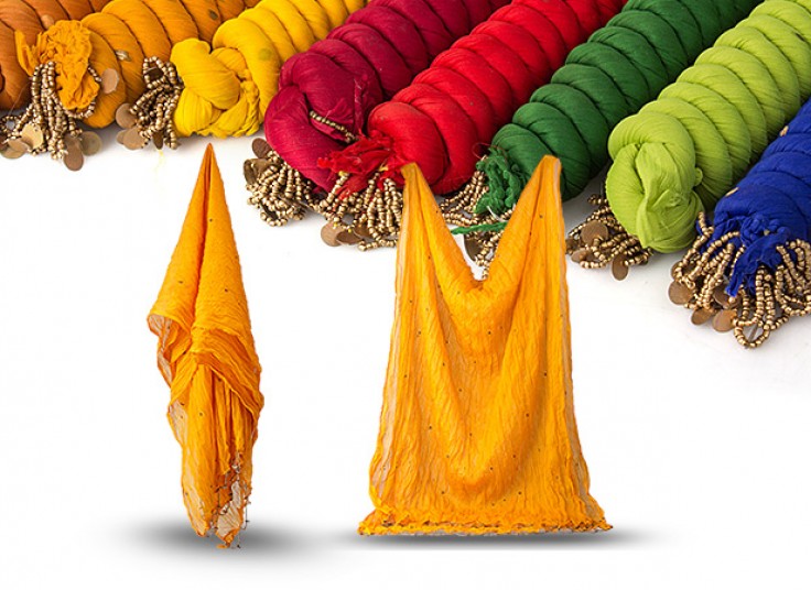 شال حریر مدل دورچین هندی