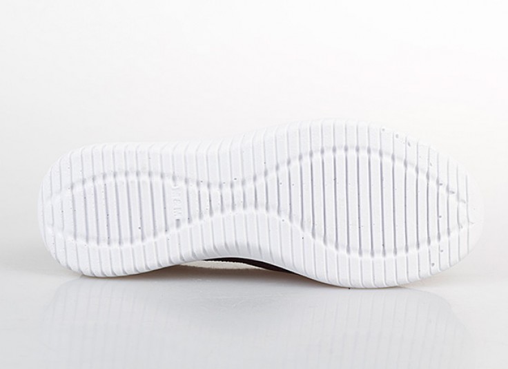 کفش راحتی زنانه Skechers