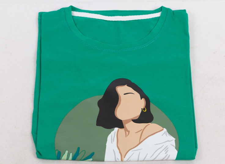 تیشرت زنانه طرح Face off