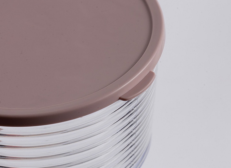 ظرف همه‌کاره درب‌دار