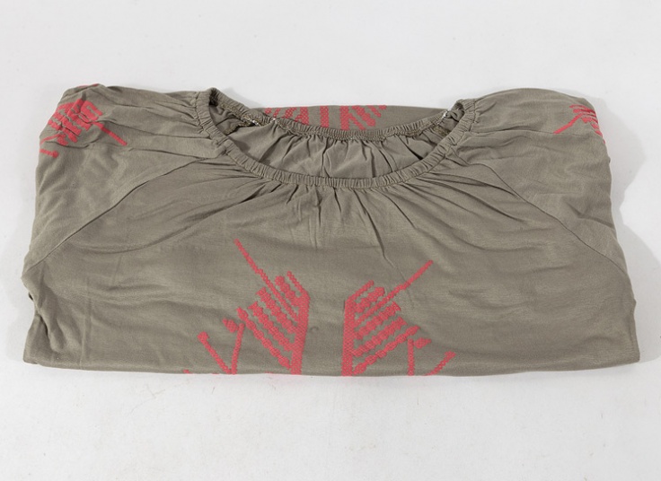 بلوز یقه کش دار زنانه