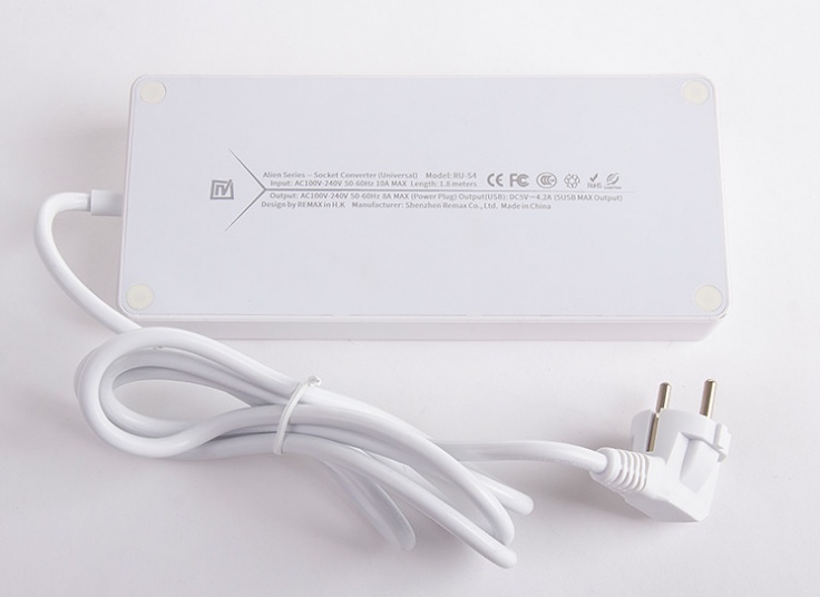 چندراهی برق Remax مدل RU-S4