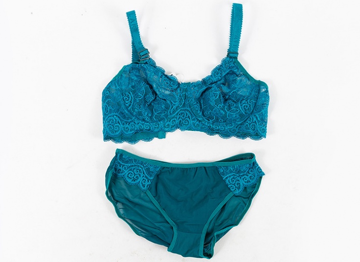 ست لباس زیر نورا