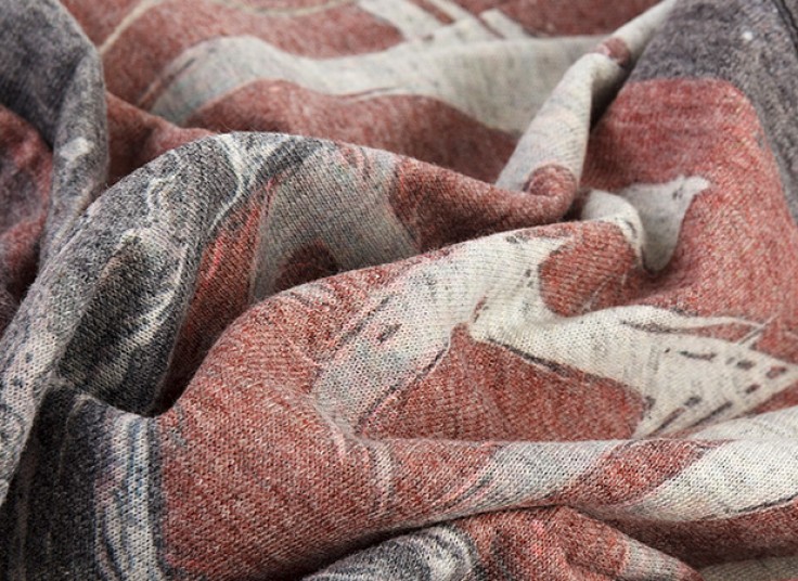 حلقه ای و شلوارک مردانه 