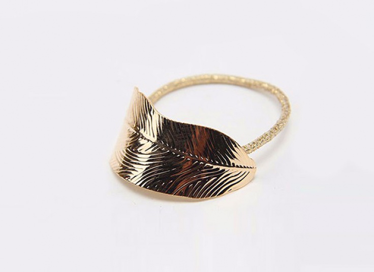 کش مو طرح برگ