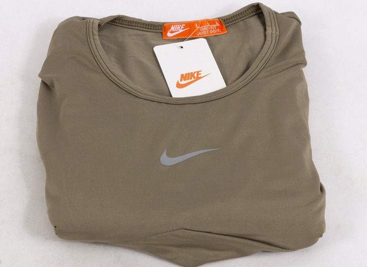 ست نیم تنه و شلوار Nike