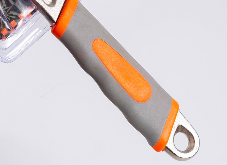 آچار فرانسه دسته روکش دار