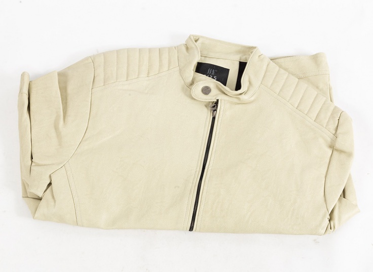 کاپشن چرم FIRS