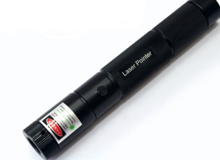 لیزر سبز شارژی  100  میلی وات