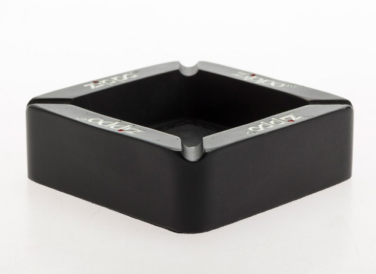 زیرسیگاری طرح Zippo