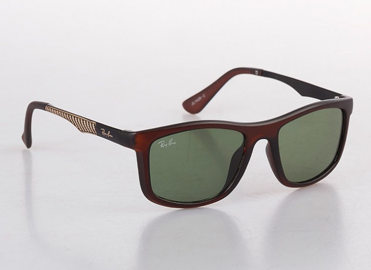 عینک آفتابی طرح RayBan