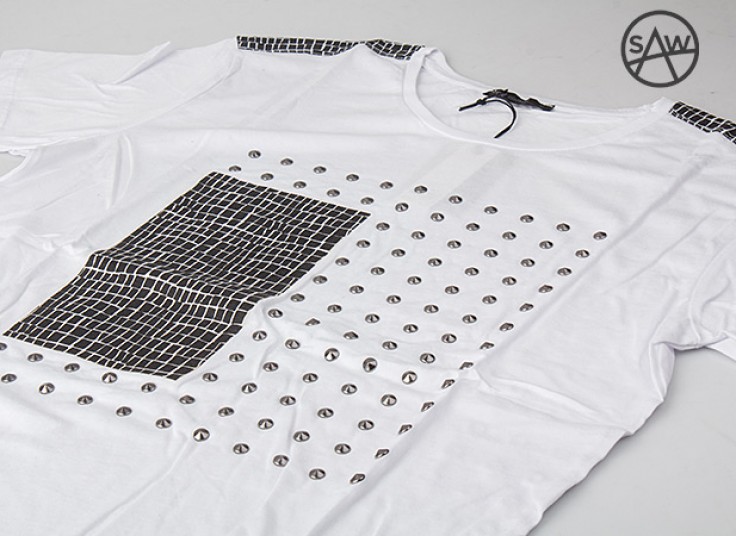 سری تیشرت های مردانه SAW