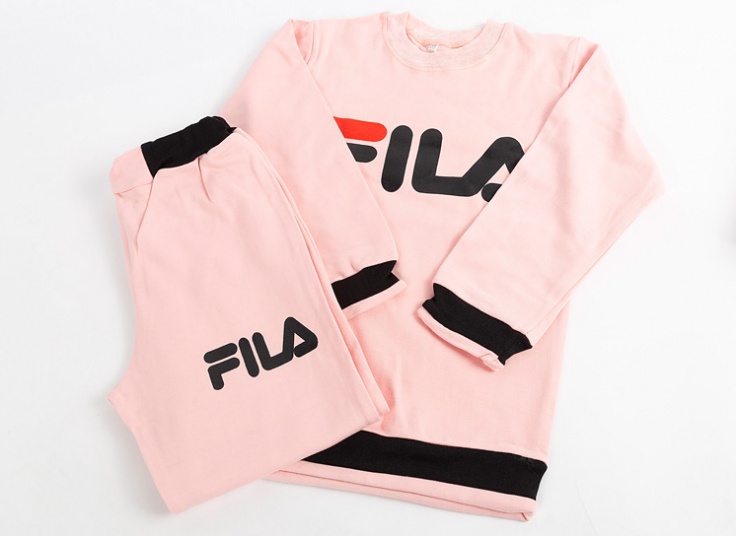 بلوز و شلوار بچگانه