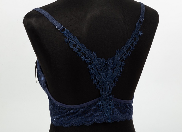 ست لباس زیر زنانه