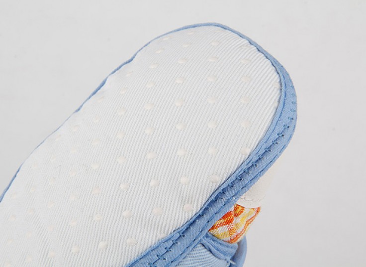 کفش نوزاد YL