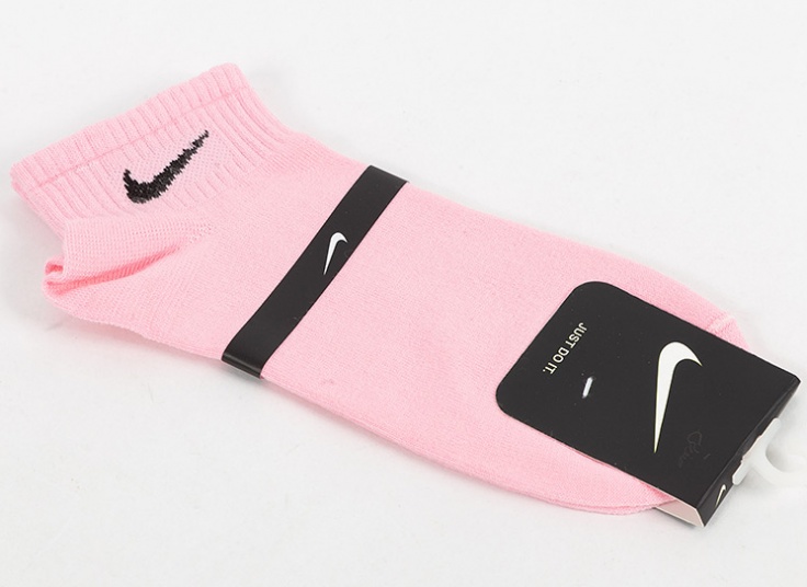 جوراب ساق کوتاه طرح Nike