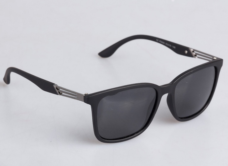 عینک آفتابی پلورایز Aedoll