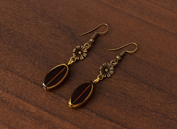 گوشواره برنزی