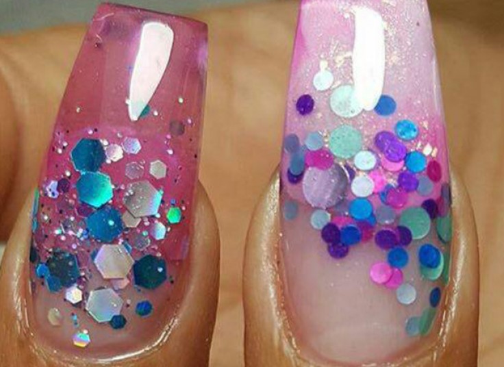 خدمات ناخن سالن ماه پیشونی