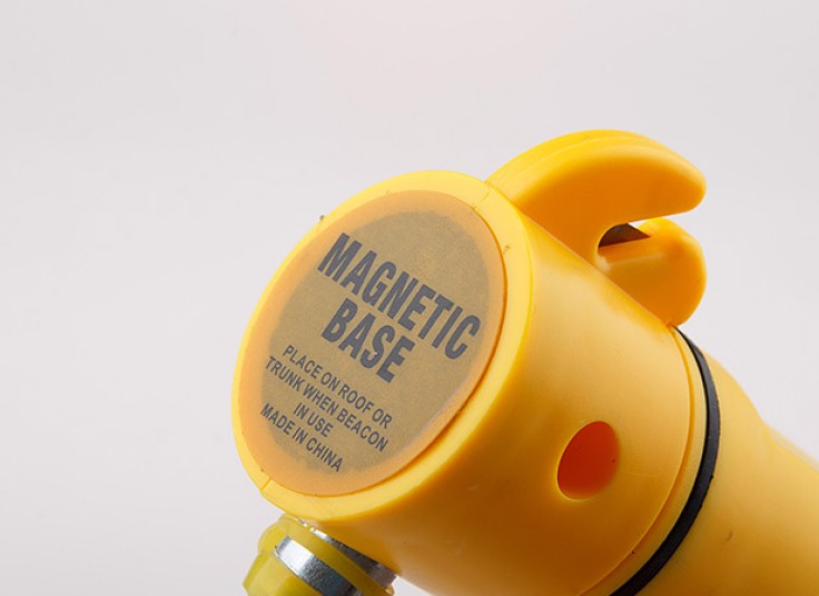 چراغ قوه امدادی مخصوص خودرو