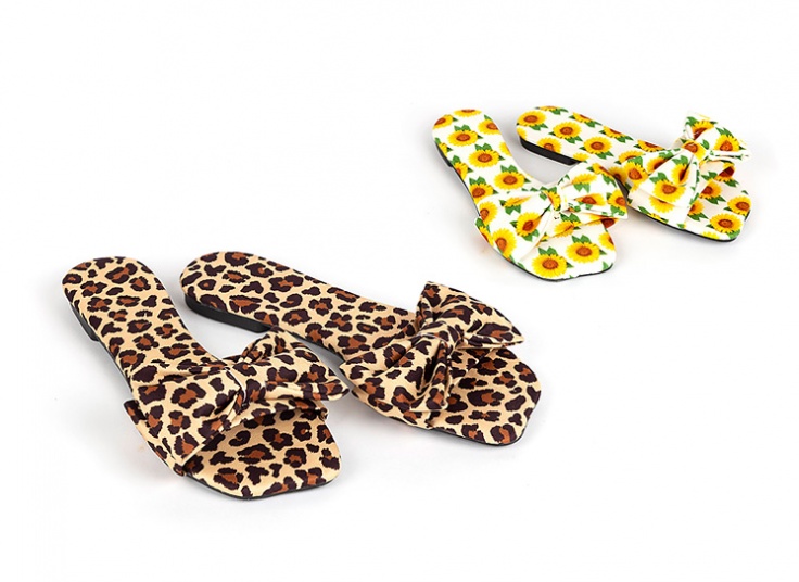 دمپایی روفرشی زنانه